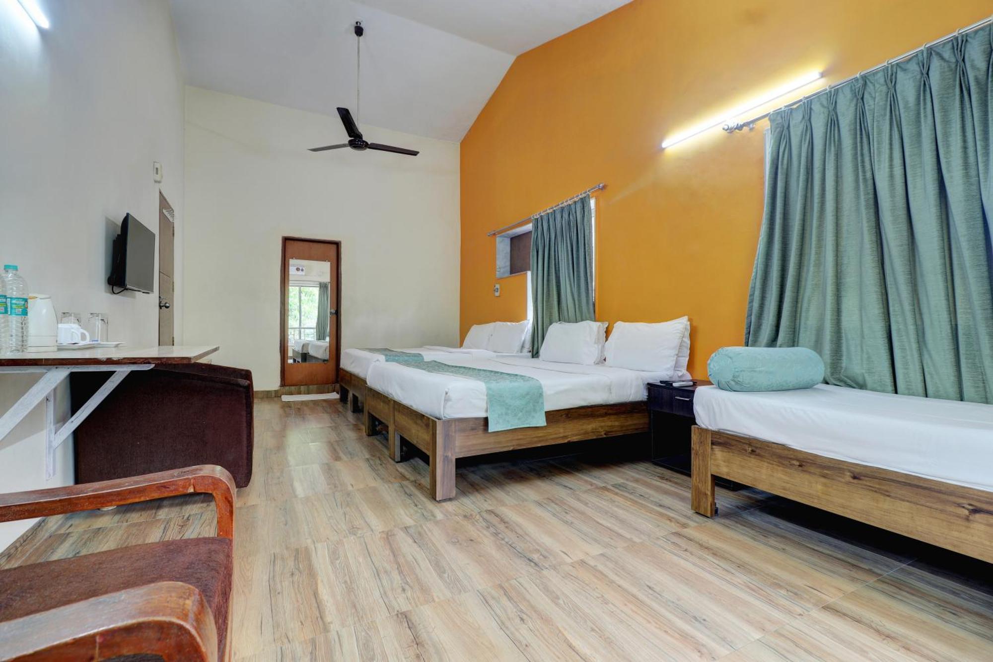 Amazinn Villa Lonavala Exterior photo