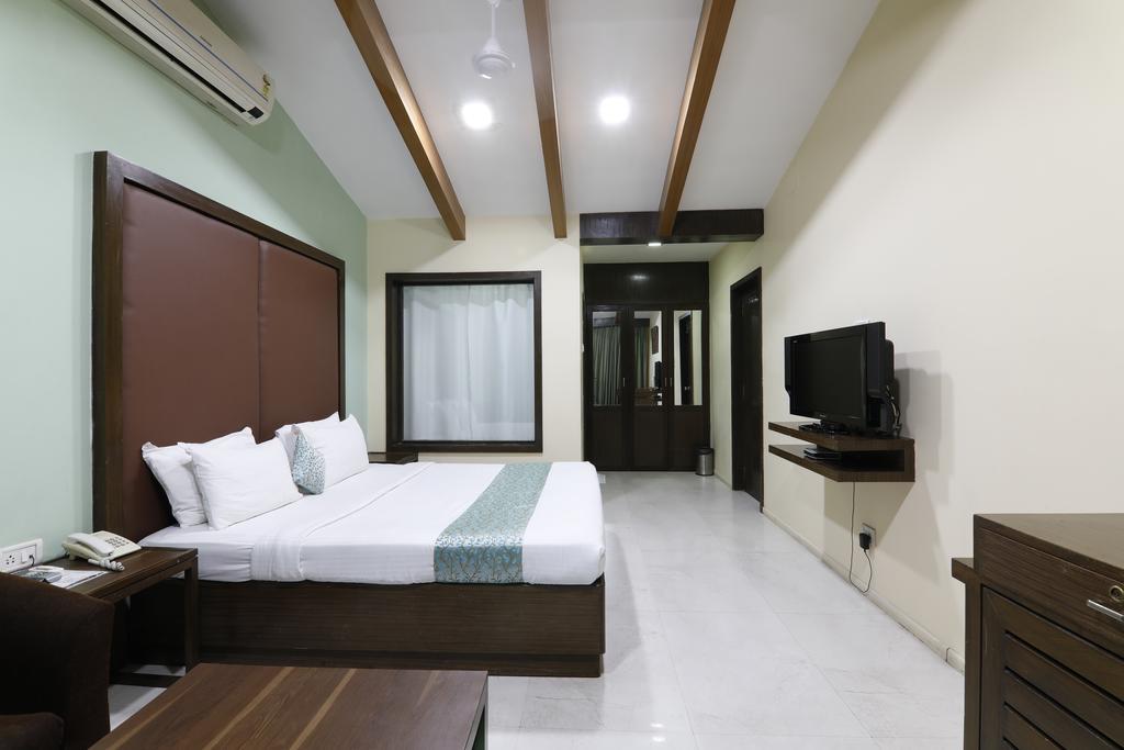 Amazinn Villa Lonavala Exterior photo